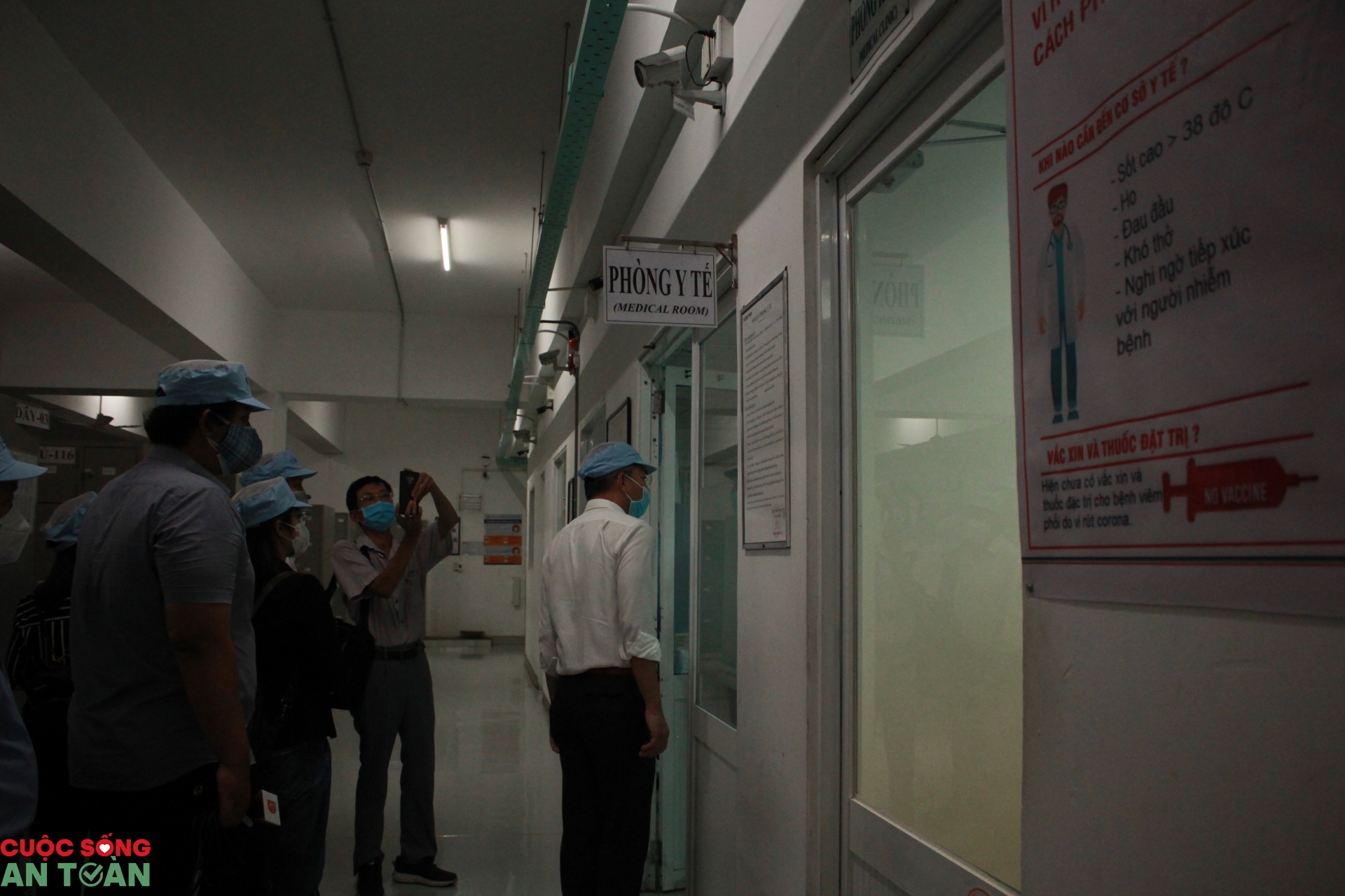 Bảo vệ sức khỏe người lao động để vừa chống dịch hiệu quả vừa sản xuất an toàn bao ve suc khoe nguoi lao dong de vua chong dich hieu qua san xuat an toan